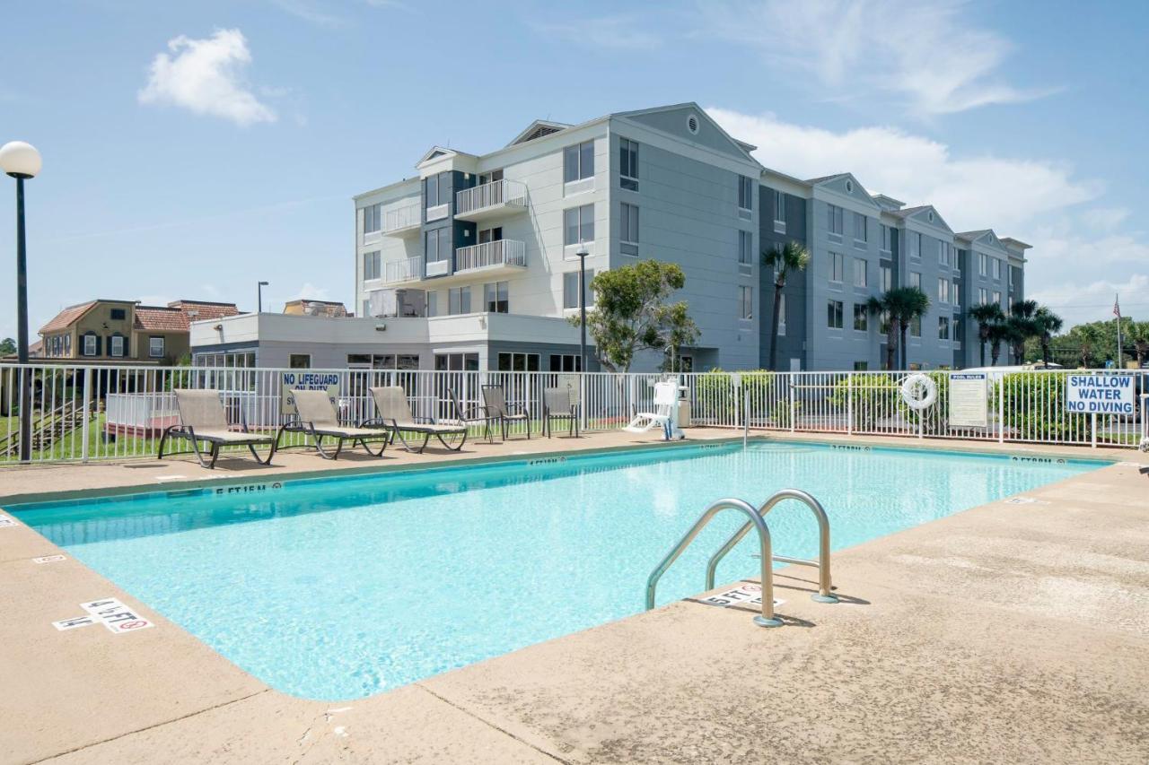 Holiday Inn Express North Myrtle Beach - Little River By Ihg Buitenkant foto