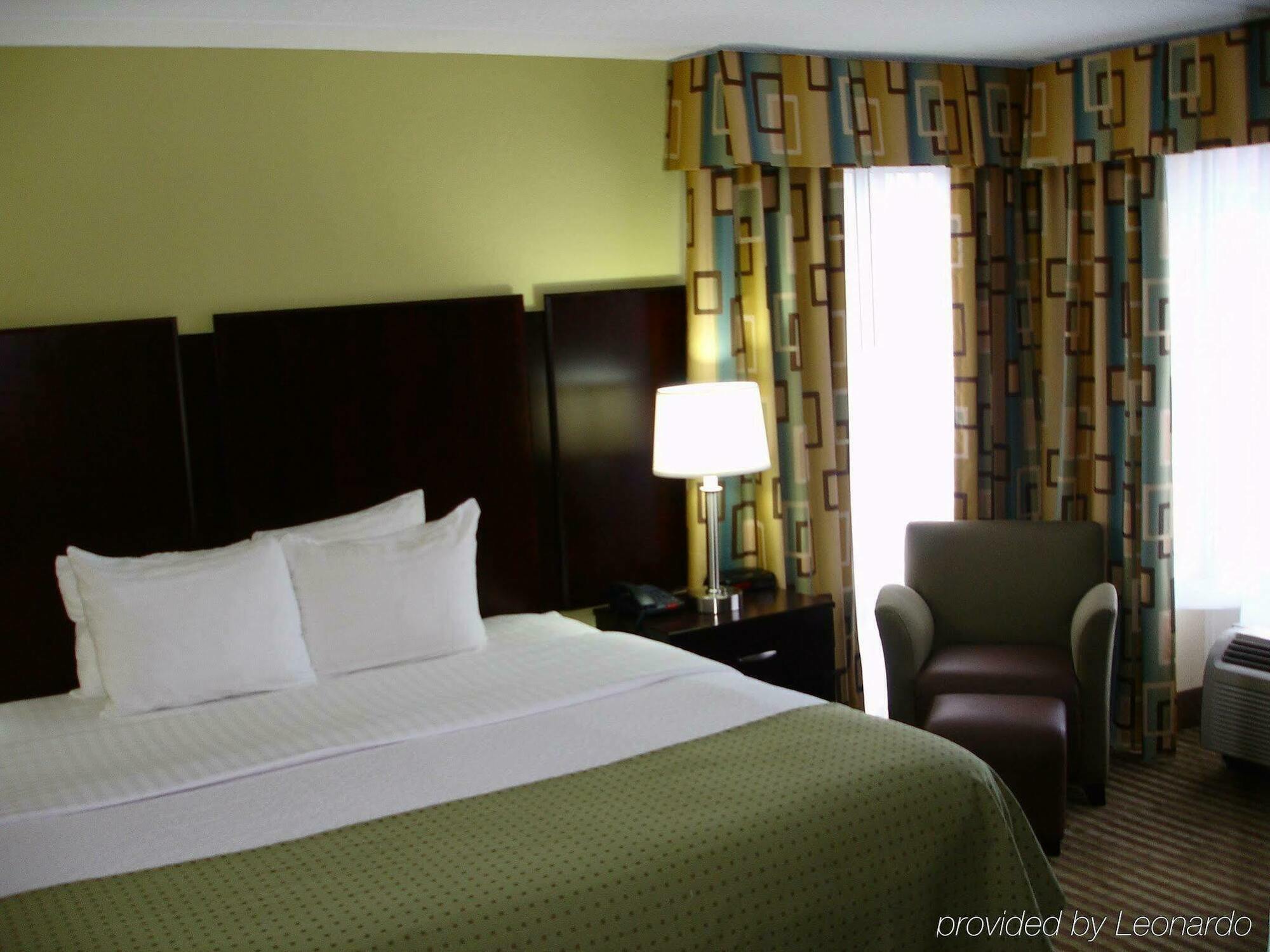 Holiday Inn Express North Myrtle Beach - Little River By Ihg Kamer foto